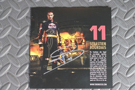 TORO ROSSO SIGNED DRIVER CARD